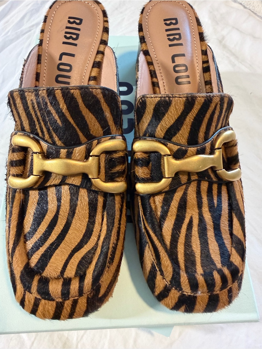 Anthropologie Bibi Lou Zagreb slip on heeled loafer